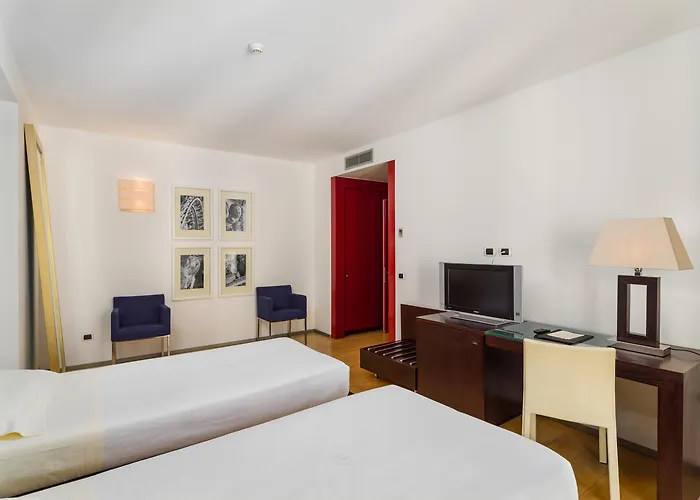 Grand Tiziano E Dei CongressiAlbergo